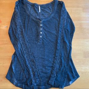 🔴 SOLD 🔴 Free people shell stitch long sleeve